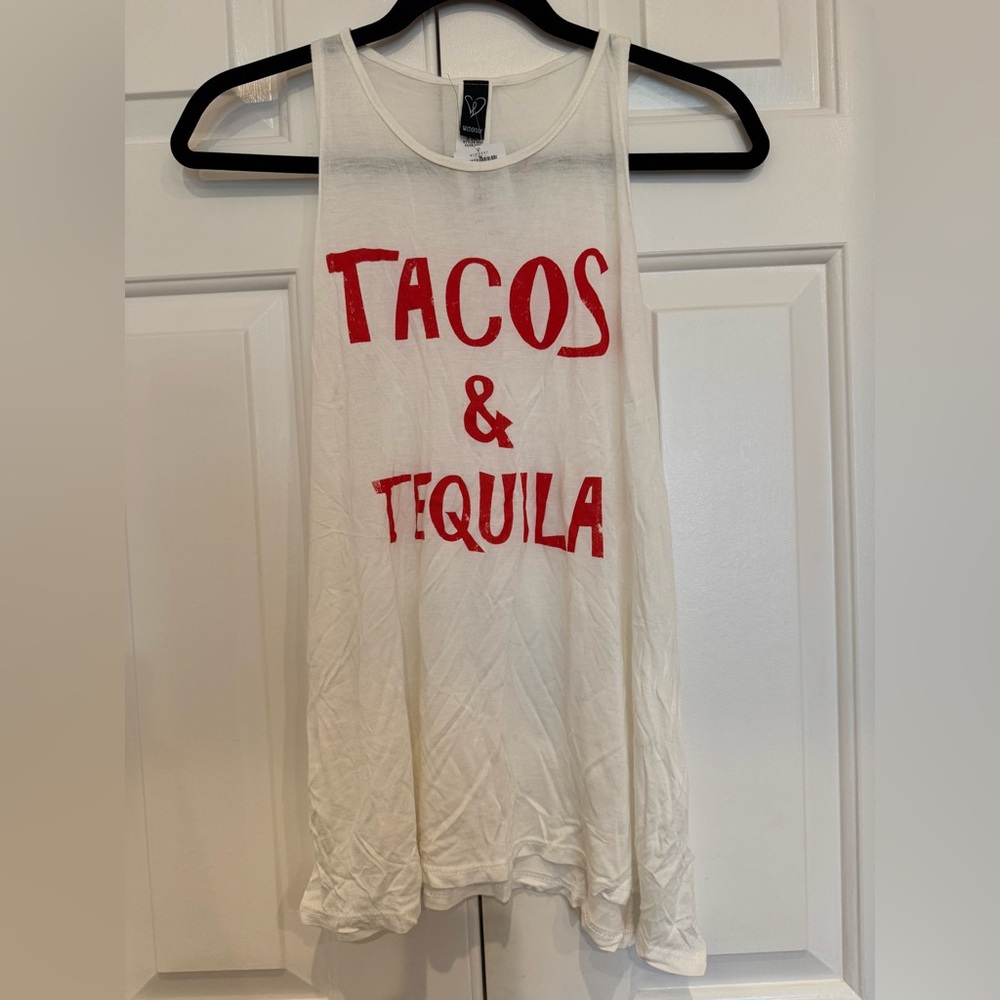 Windsor tacos & tequila ivory flowy tank top - size L (NWT)